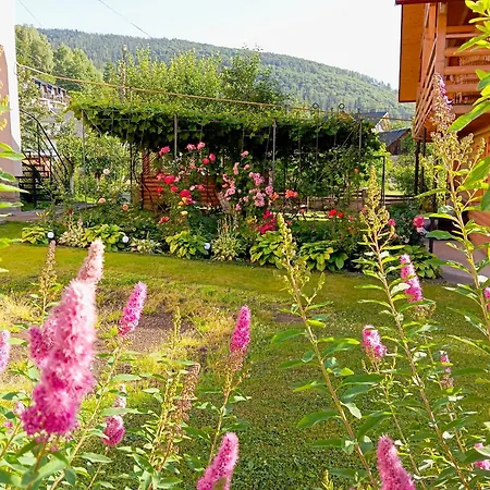 з двома спальнями і кухнею Appartement