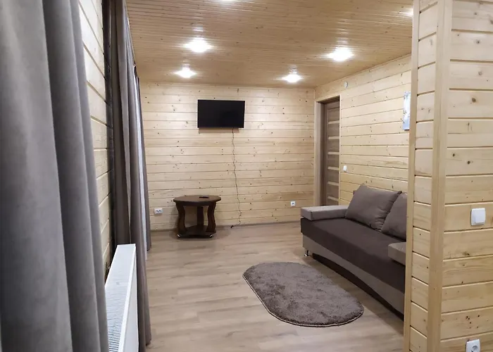 Apartment з двома спальнями і кухнею *