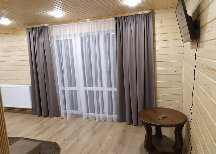 Apartment з двома спальнями і кухнею *