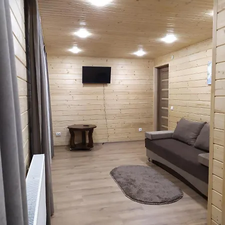Apartment з двома спальнями і кухнею *